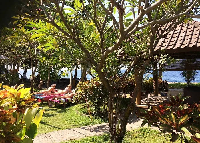 Bali Segara Lestari Oceanfront Gasthuis Tejakula